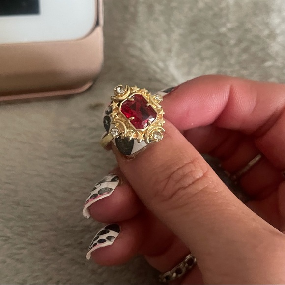 Vintage 14k Gold Ruby & White Sapphire Stars & Moons Goddess Ring - Picture 7 of 13